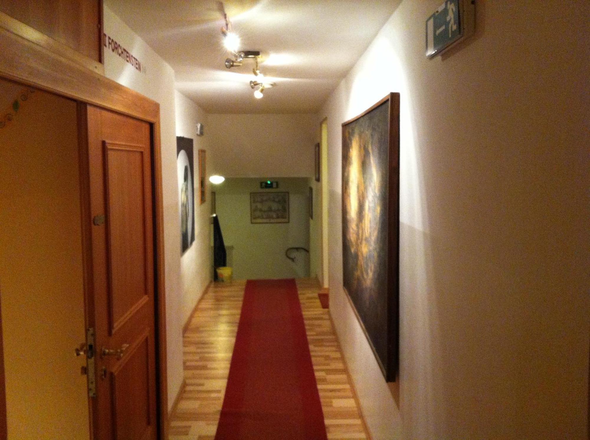 Mariahof Jera Am Furtnerteich Hotel-Ristorante&Relax מראה חיצוני תמונה